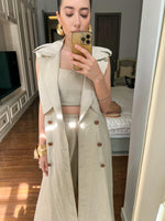 Load image into Gallery viewer, Komal Kapoor Grover in Laurel
